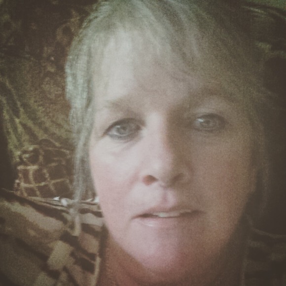 Meet your Posher, Dawn - Picture 1 of 1
